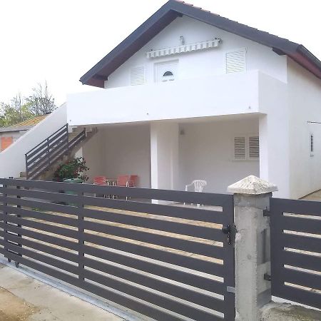 Emilija Apartments Privlaka Привлака Екстер'єр фото